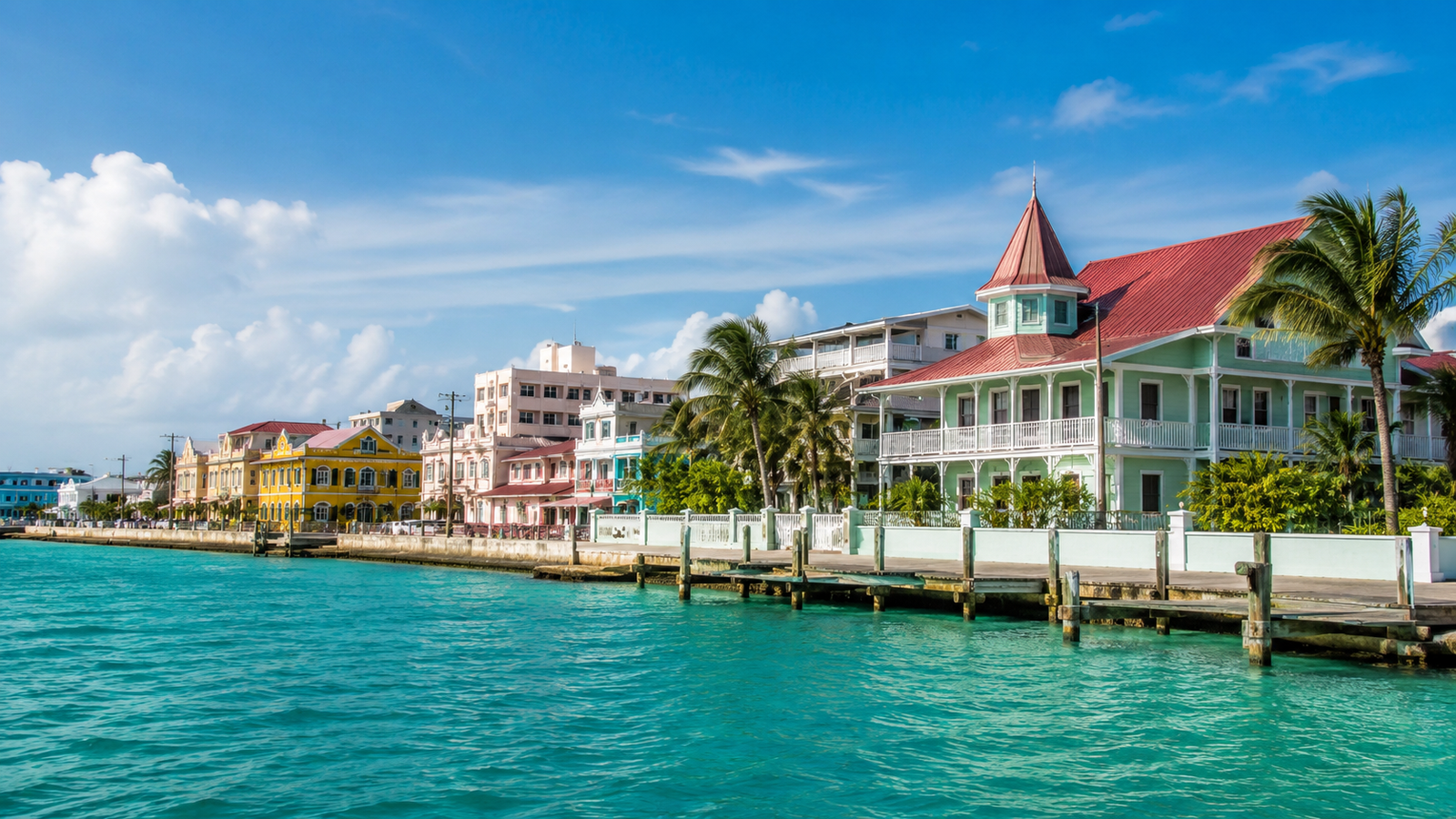What Visiting Belize City Actually Feels Like: Caribbean Water, Island Ease & Adventure Within Reach