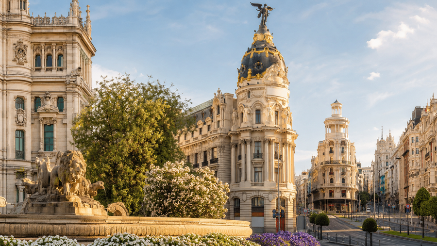What Visiting Madrid Actually Feels Like: Grand Boulevards, Late Nights & Everyday Energy